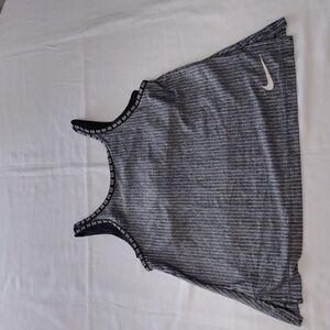 Nike Dri-Fit Girls Tank Top Size M Gray and White Striped